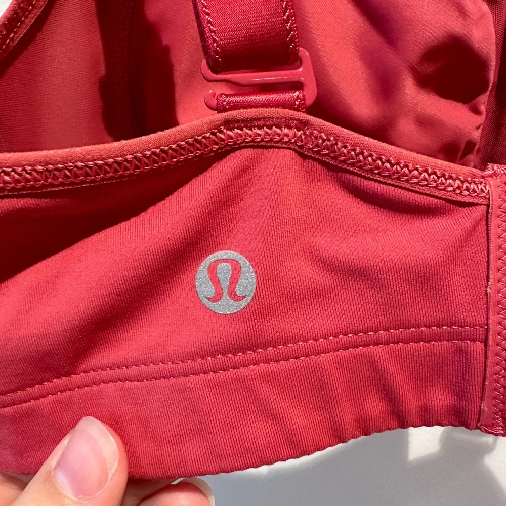 Lululemon Ta-Ta Tamer Bra size 34C - Picture 6 of 6